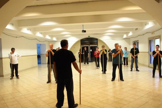Stage baton 3